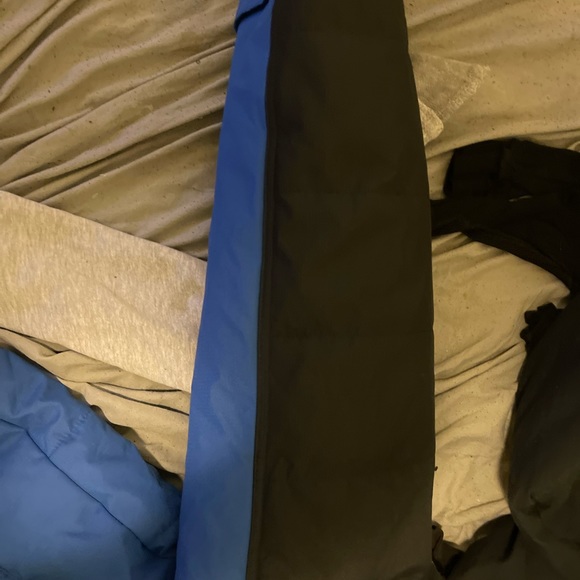 I’m selling zeroxsposur it’s a good size frl and can’t get better - Picture 4 of 6